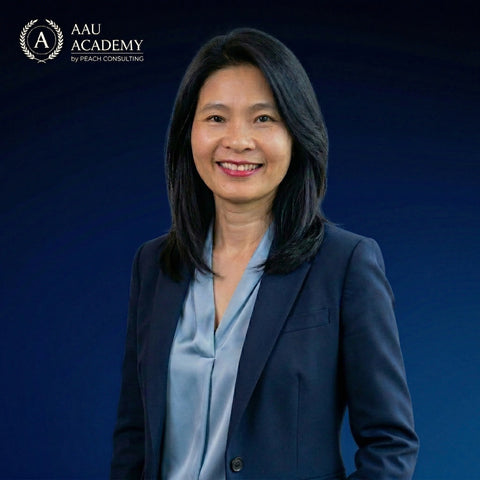 Mrs. Hoàng Hà