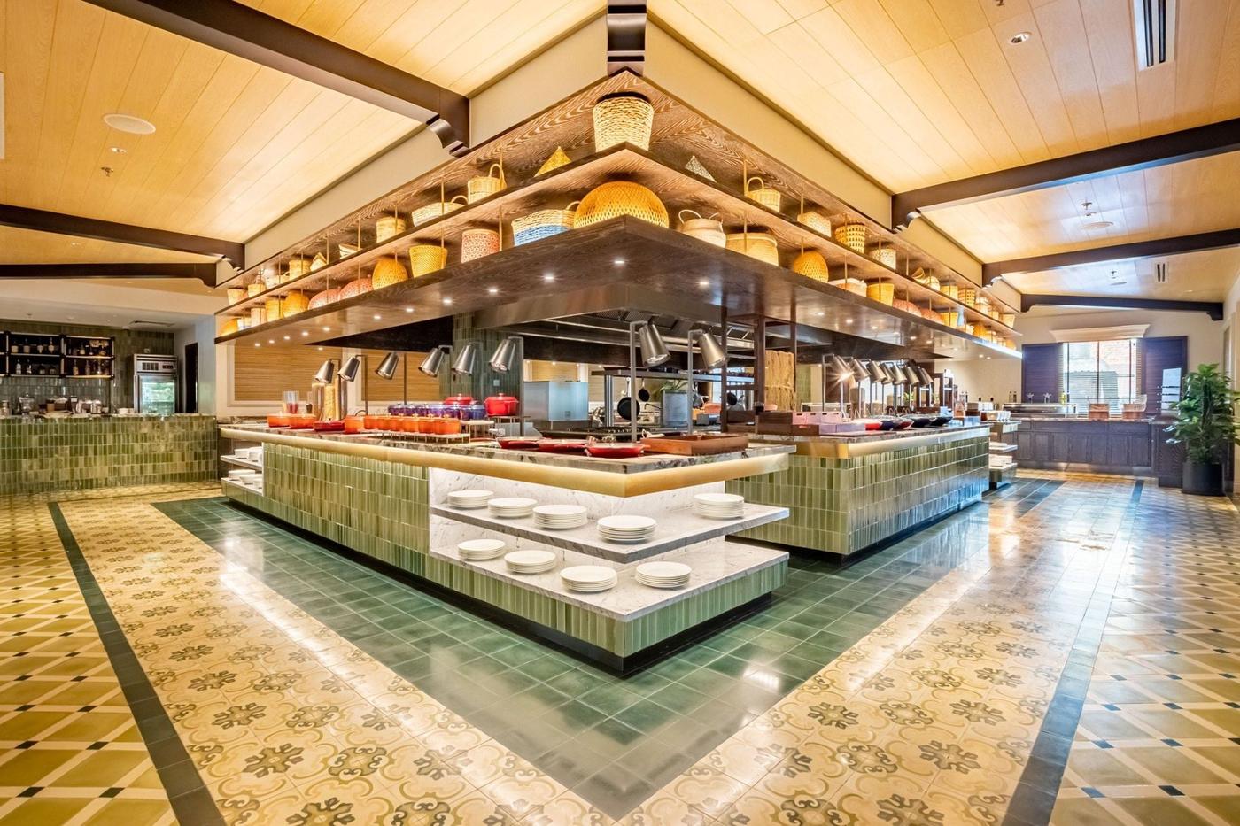 Quầy buffet tại khách sạn